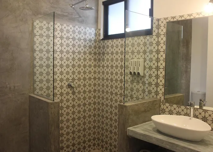 Little Gem La Veleta Hotel