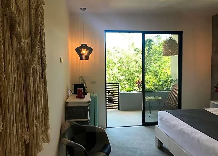 Hotel Little Gem La Veleta 4*